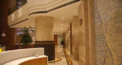 Beihai Hyatt Hotel (high-speed railway station store)