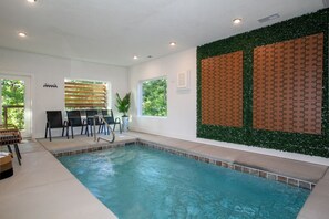 Piscine couverte, piscine chauffée