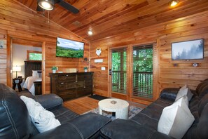 2 soveværelser, strygejern/strygebræt, gratis Wi-Fi, sengetøj