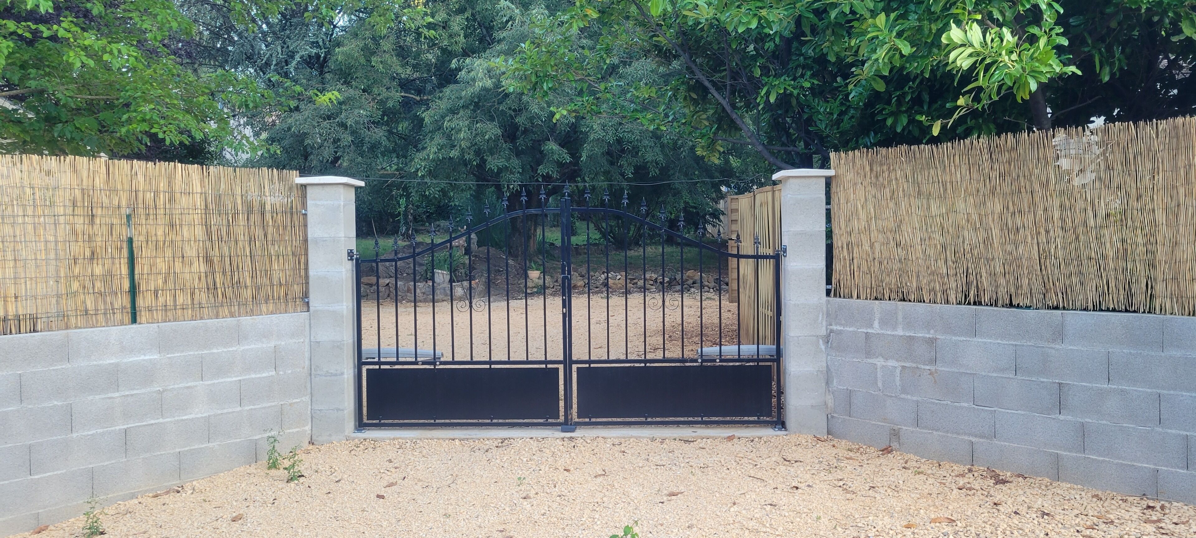 Enceinte de l’hébergement