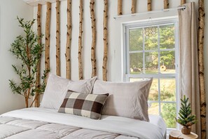 4 bedrooms, desk, iron/ironing board, WiFi - Charming Farmhouse, Sauna - 4 bedrooms, WiFi, AC in Upper Jay (Upper Jay)