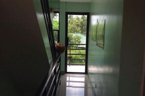 Interior - Sinoben Apartments by RedDoorz (Iloilo)