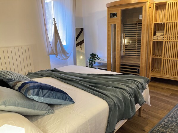 1 chambre, fer et planche à repasser, Wi-Fi, draps fournis