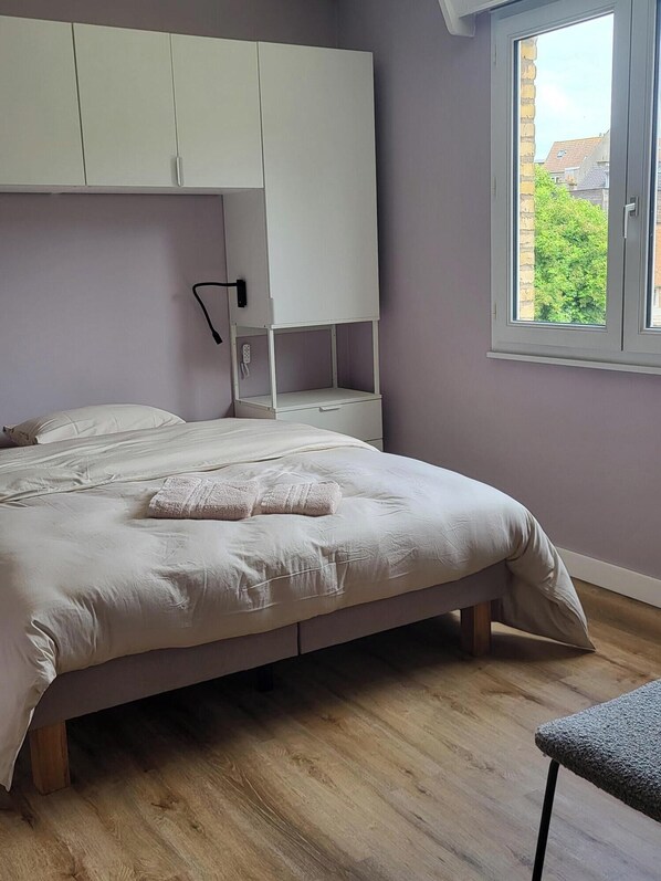 4 bedrooms, iron/ironing board, travel crib, free WiFi - Detached house downtown (Dunkerque)