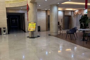 Unclassified image, 5 of 11, button - Shang Yuan Hotel (Habahe)