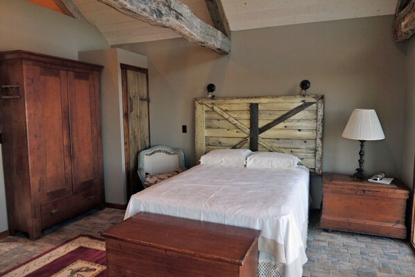 1 soverom og sengetøy