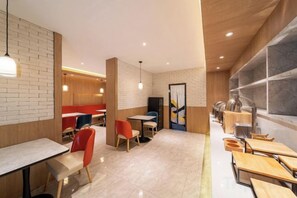用餐