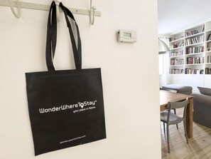 Apartment | 2 bedrooms - Testaccio Colourful and Charming 2BR Apartment (Rome)