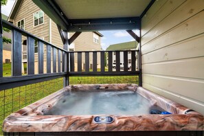 Bain à remous extérieur