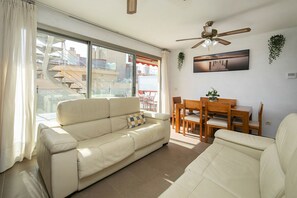 Living area - ATICO BORUMBOT VISTA PISCINA (Calpe)