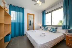 2 soverom, strykejern/-brett, wi-fi (inkludert) og sengetøy