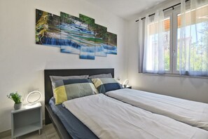 2 bedrooms, free WiFi, bed sheets