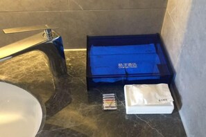 Bathroom - Orange Hotel (Suzhou Dushu Lake Xi'an Jiaotong-Liverpool University) (Suzhou)