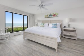 2 bedrooms, WiFi, bed sheets - Direct Gulf Views from Pelicans Roost 304 – Steps to the Beach (Sanibel)