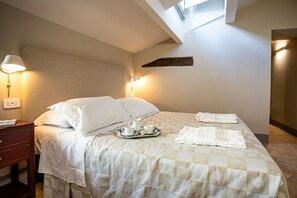 2 chambres, fer et planche à repasser, lit parapluie, Wi-Fi gratuit