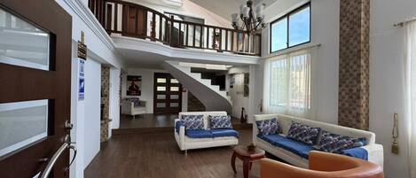 Deluxe Townhome