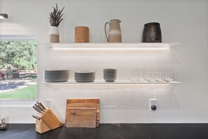 Interior - Stunning Renovated Mid-Century Modern Home on 2.5 Acres in Napa Valley (Napa)