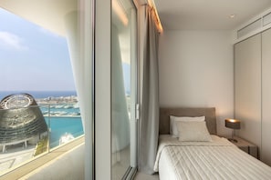 3 chambres, fer et planche à repasser, Wi-Fi gratuit, draps fournis