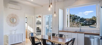 Ocean Breeze - Foxton Beach Holiday Home