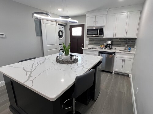 Cozy 1-bedroom apartment in beautiful Del Rio with WiFi, AC