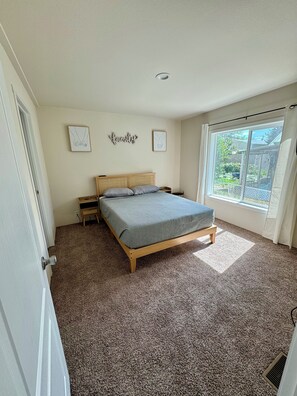 3 dormitorios, wifi gratis, ropa de cama