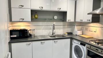 Fridge, microwave, oven, dishwasher