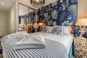 2 bedrooms, iron/ironing board, free WiFi, bed sheets - 2 Bed in Woolacombe (oc-s29616) (Woolacombe)