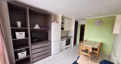 T2 apartment with sea view and private parking in Cap Esterel vacation village