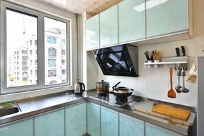 Room - Qingdao Jinshatan Romantic Apartment (Qingdao)