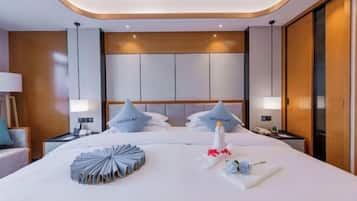 Tempat tidur bayi