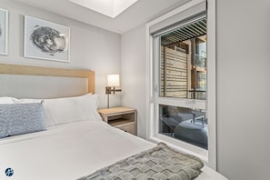 1 habitación, tabla de planchar con plancha, internet y ropa de cama 