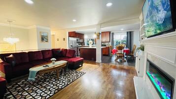 Smart TV, table football