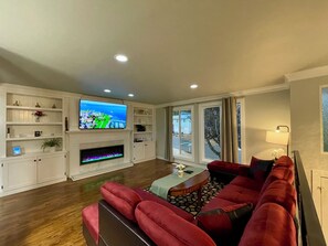 Smart TV, table football