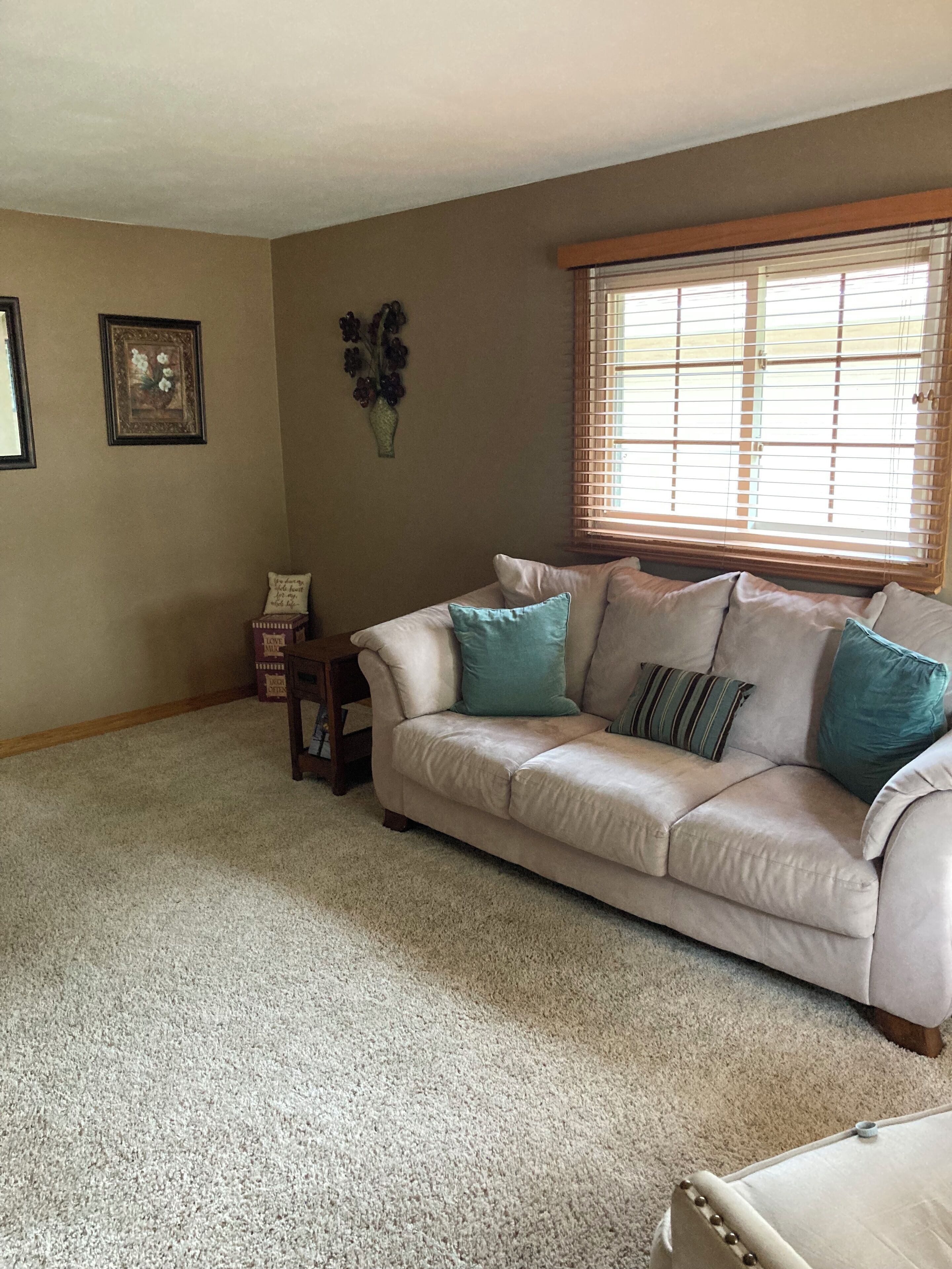 3-bedroom updated ranch home in Appleton. 1 mile from I-41. 21 miles to EAA 