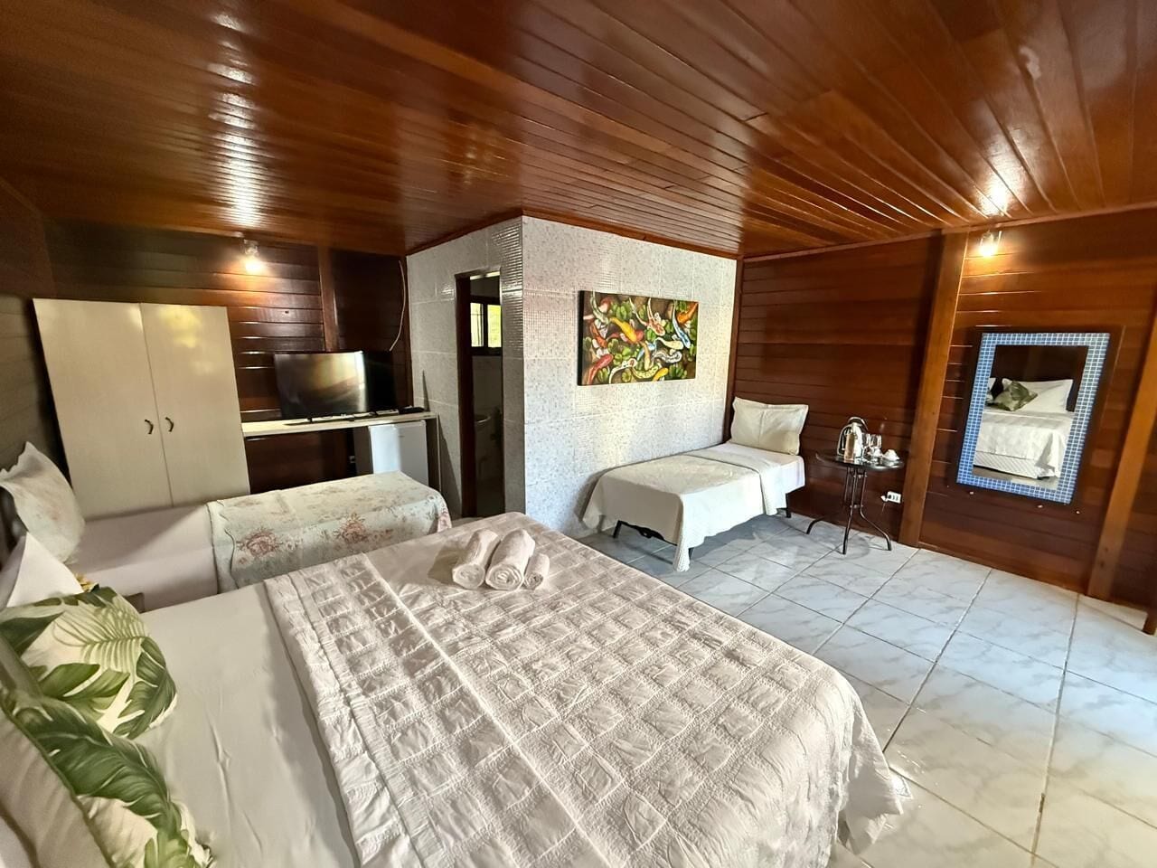 ميني بار وواي فاي مجانًا