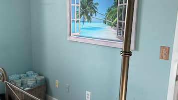 1 chambre, bureau, fer et planche Ă repasser, Wi-Fi