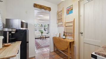 Fridge, microwave, coffee/tea maker, electric kettle