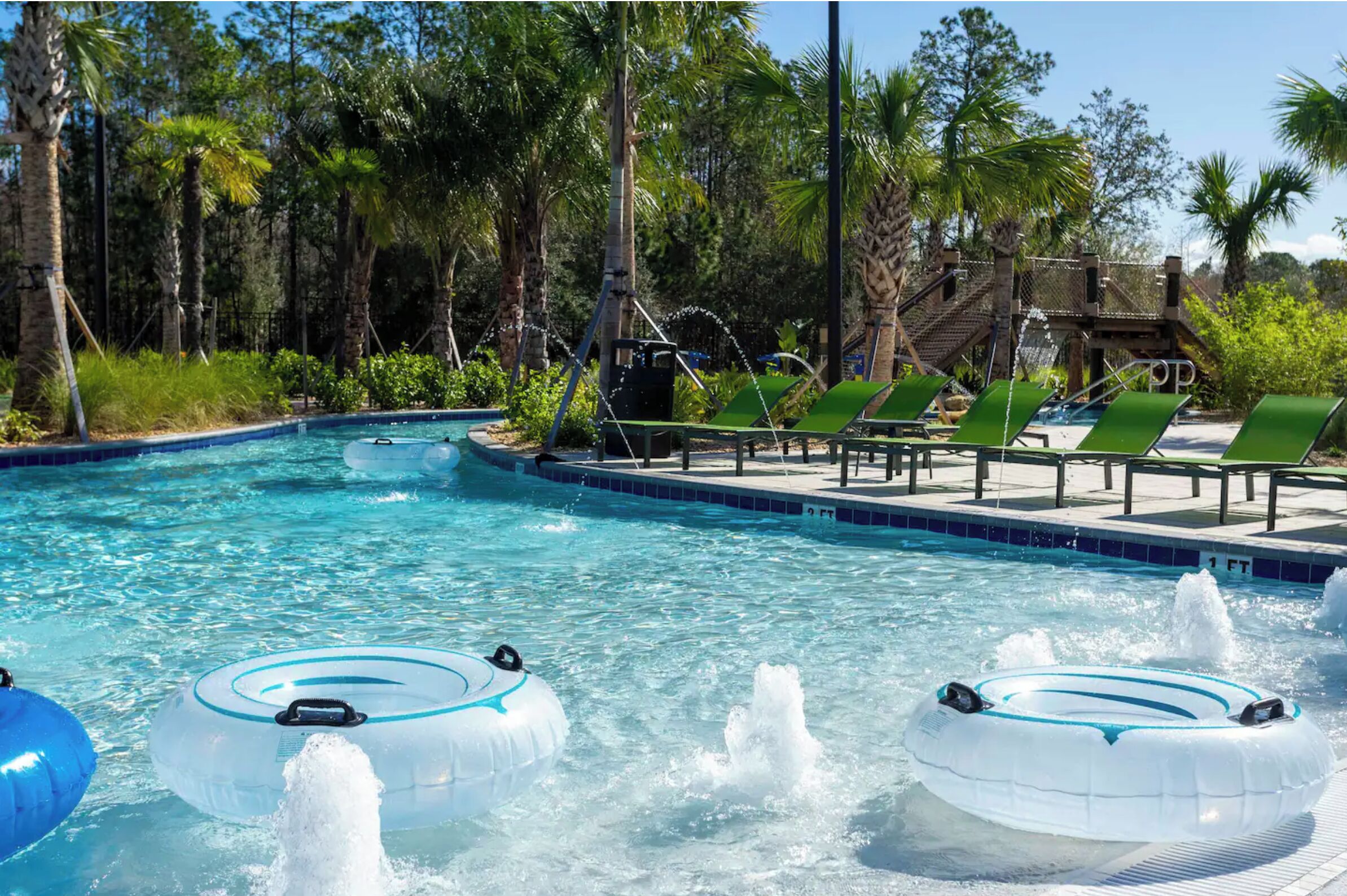 حمّام سباحة خارجي، حمّام سباحة مُدفَّأ