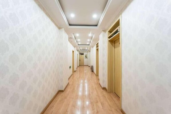 Interior - Yanji Ruifeng Hotel (Yanji)