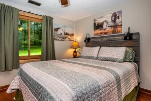 3 soverom, strykejern/-brett, wi-fi og sengetøy