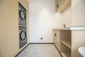 Interior - Shaoxing Shun'an Collection Hotel (Lu Xun's Hometown Yintai Branch) (Shaoxing)