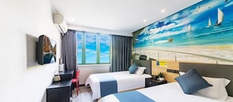 Shaoxing Shun'an Collection Hotel (Lu Xun's Hometown Yintai Branch)
