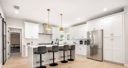 Luxe Home w/ Pool and Hot Tub on 7 acres