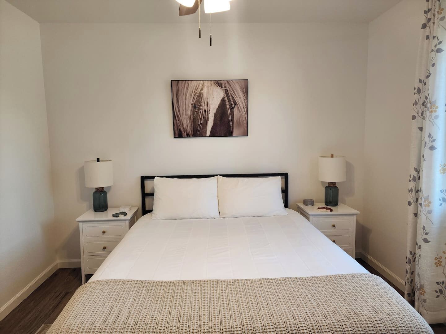 2 bedrooms, iron/ironing board, travel crib, free WiFi