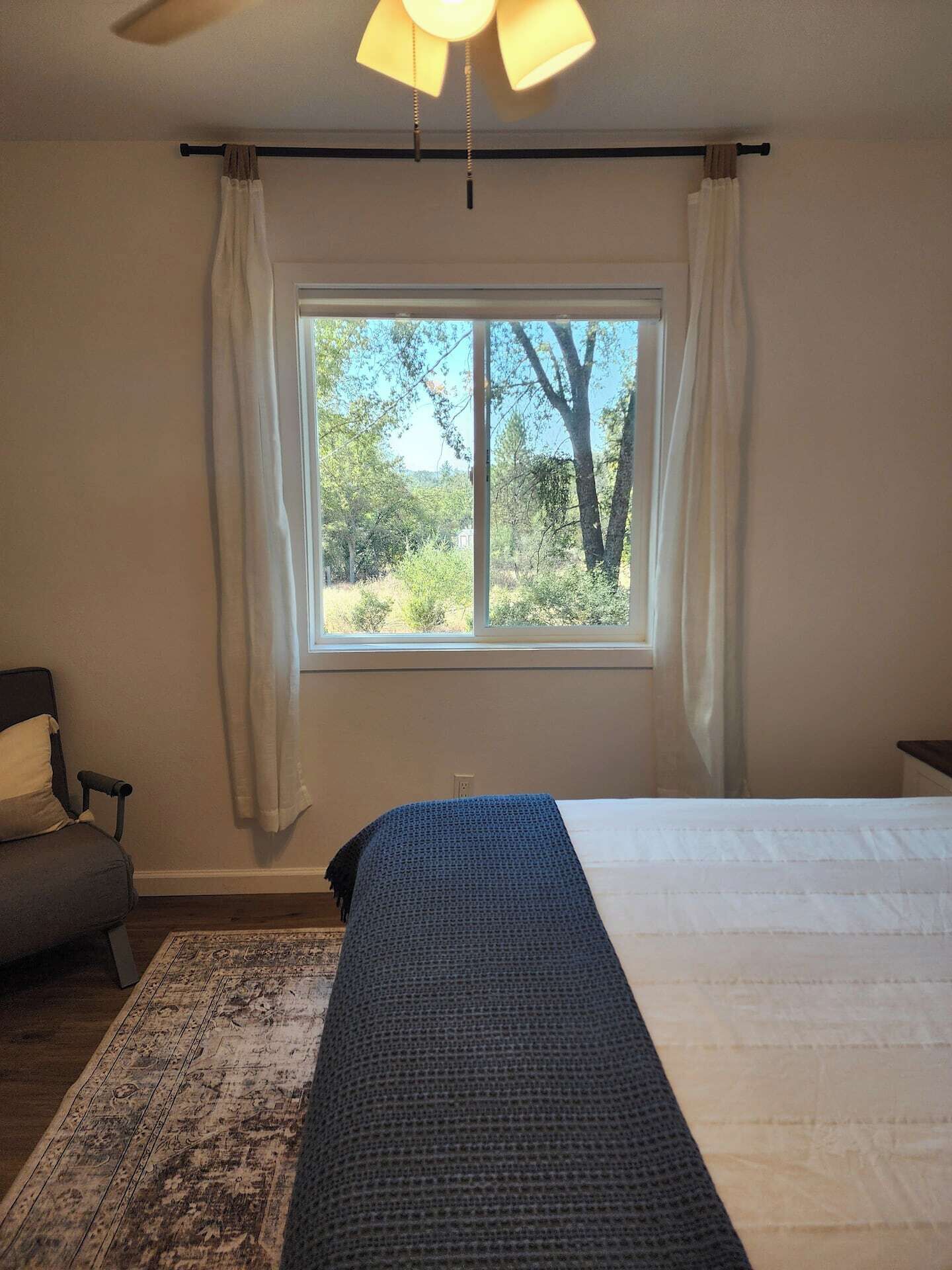 2 bedrooms, iron/ironing board, travel crib, free WiFi