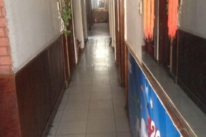 Bahagian dalam
