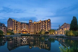 Unclassified image, 2 of 20, button - Qianshan Heyue Hotel (Guiyang)