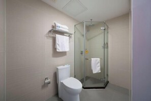Bathroom - Jinxin Hostel (Laoling)