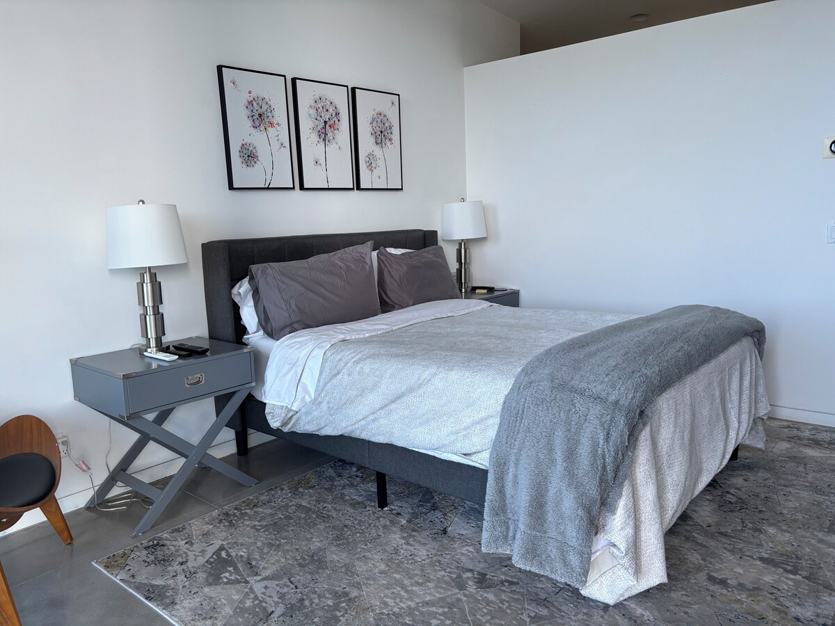 Photo 33 of Dramatic Mountain-top Architectural Gem in Carmel Valley