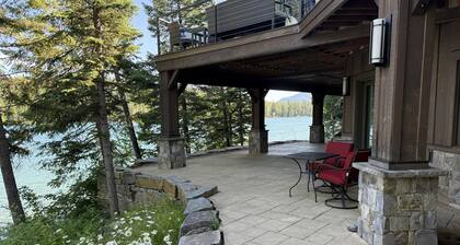 1 BR Lakeview, 5 Mins to Glacier